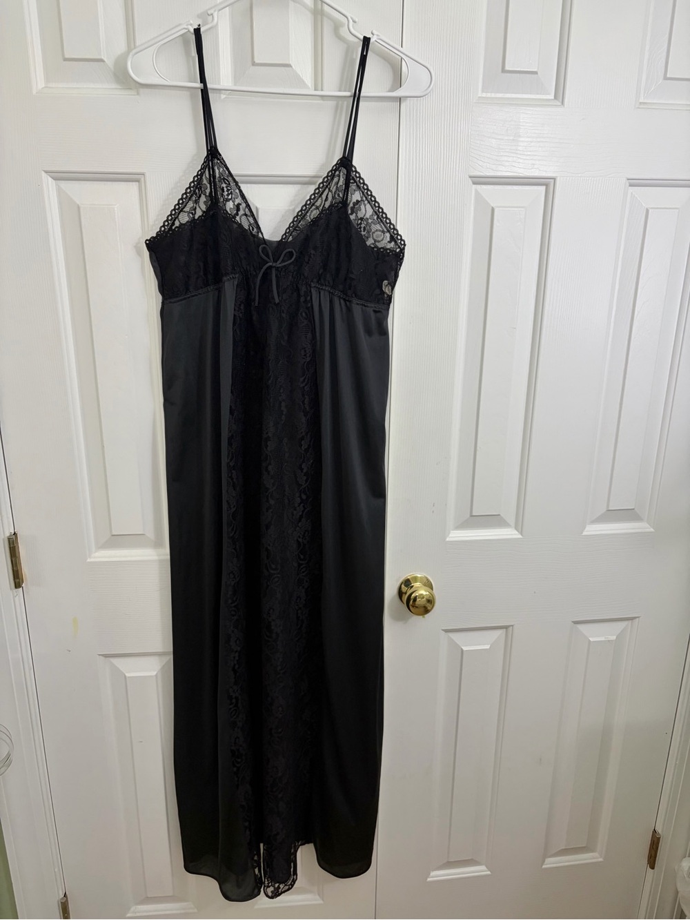Vintage Black Lace & Nylon V-Neck Babydoll Spaghetti Strap Feminine Slip Dress L